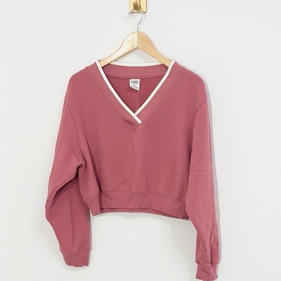VICTORIA’S SECRET Fleece Vneck Pullover Mauve Pink Size Medium EUC - Picture 2 of 6
